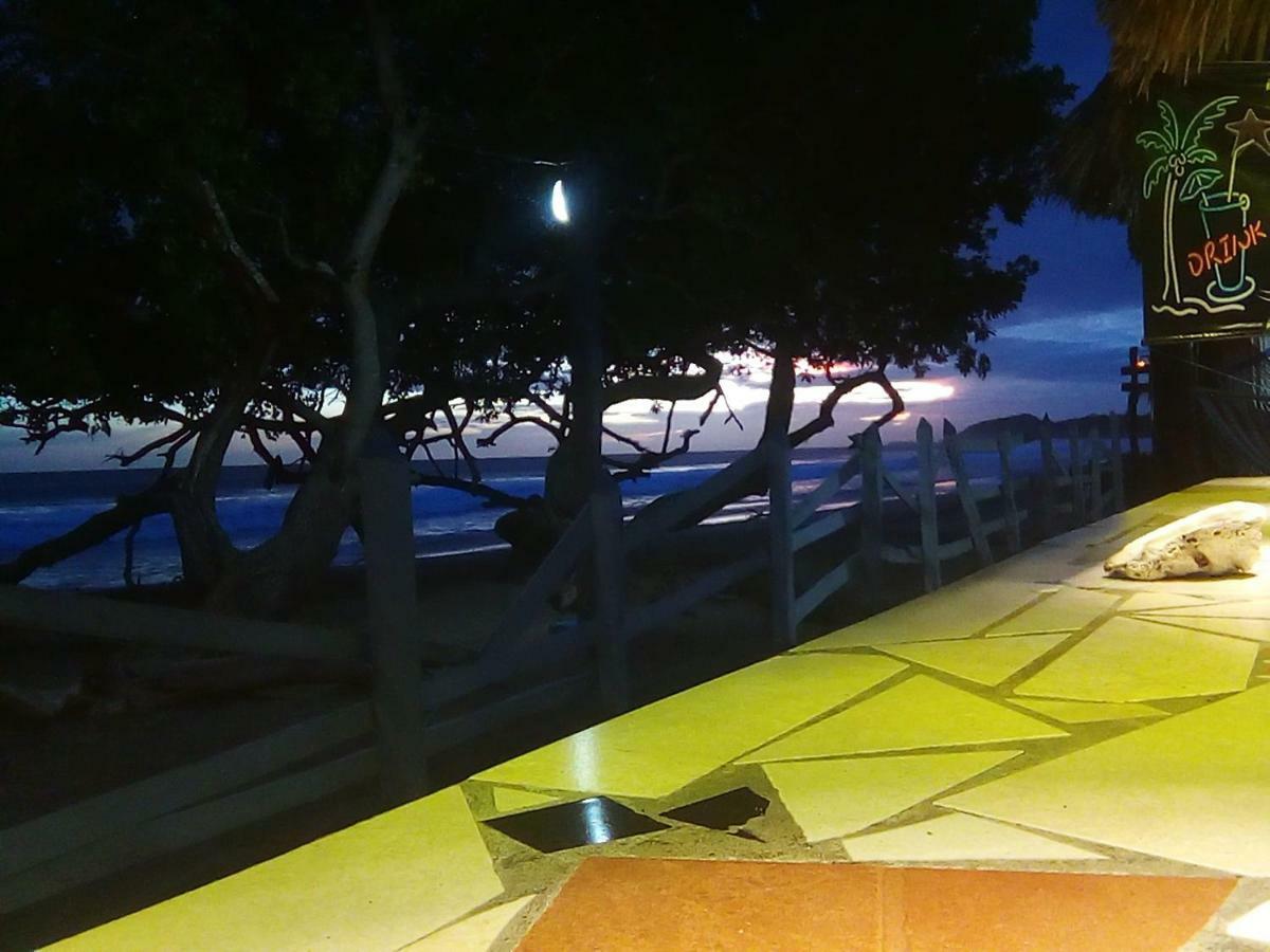 Hostel Sunset Villas โปโปโย ภายนอก รูปภาพ